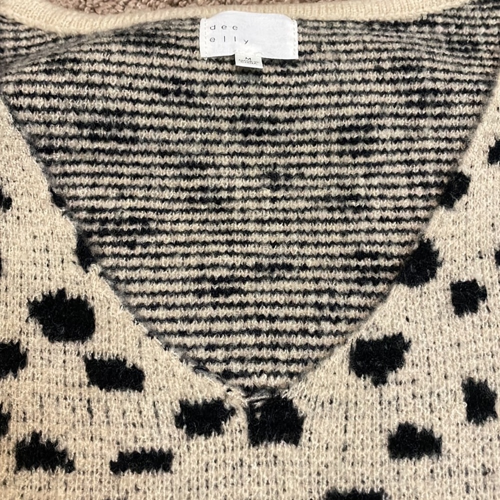 DEE ELLY COLD BLOUSE SIZE M - Picture 16 of 16